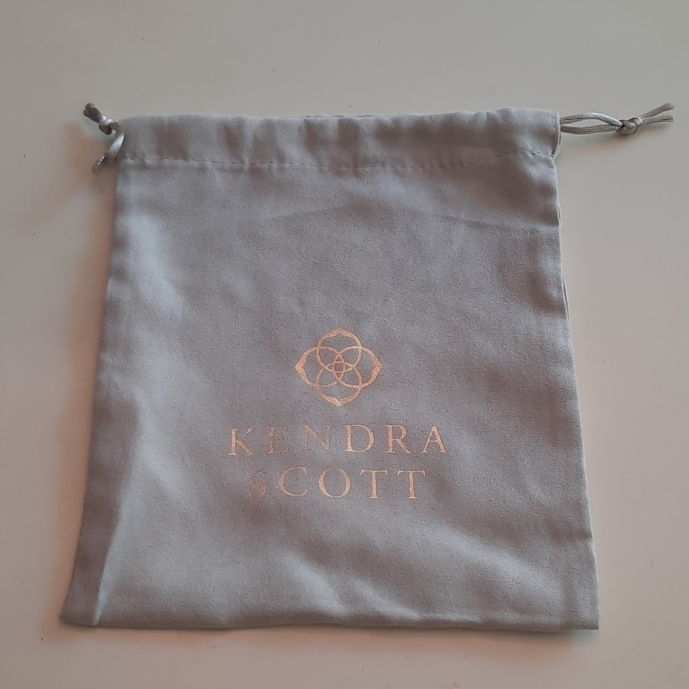 Kendra Scott large jewelry dustbag